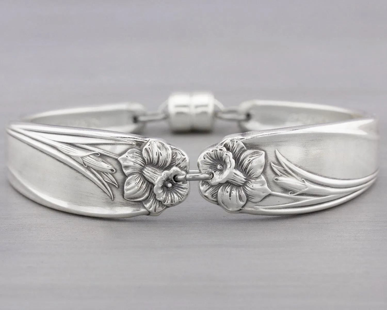 Daffodil 1950 Spoon Bracelet
