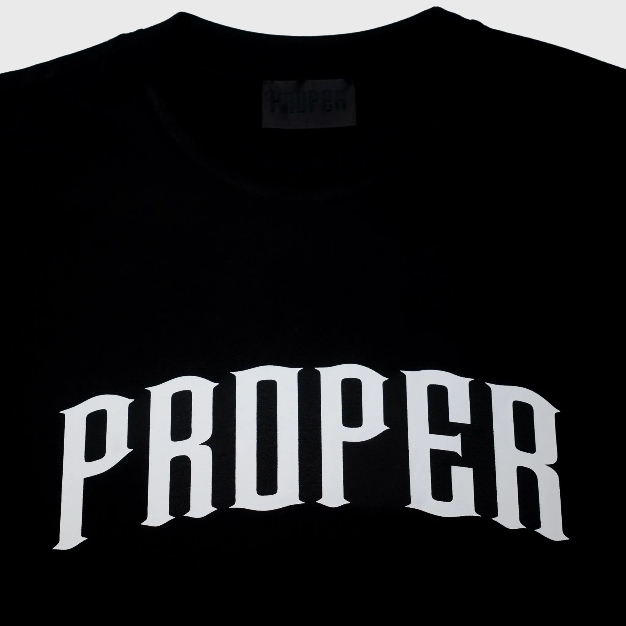 PROPER CURVED FITTED TEE BLACK